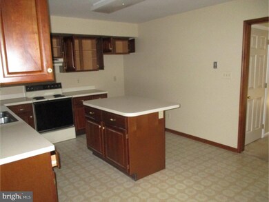 2 Naudain Ct, Wilmington, DE 19808 - photo 4