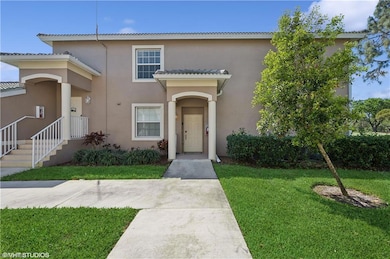 3445 Laurel Greens Ln S unit 103, Naples, FL 34119 - photo 4