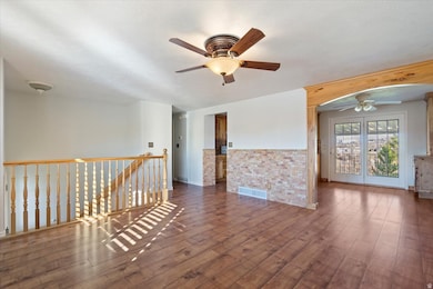 1091 Larkspur Dr, Sandy, UT 84094 - photo 7