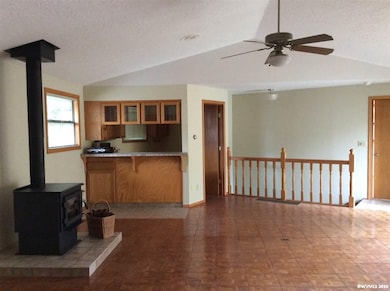 22901 Doane Creek Rd, Sheridan, OR 97378 - photo 6