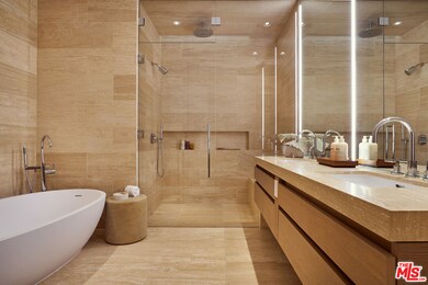 8899 Beverly Blvd unit 5F, West Hollywood, CA 90048 - photo 5