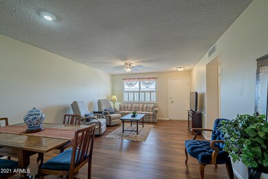 13650 N Silverbell Dr, Sun City, AZ 85351 - photo 6