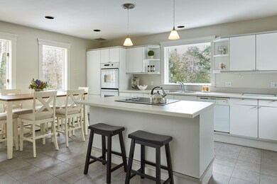 276_Foreside_Rd-04