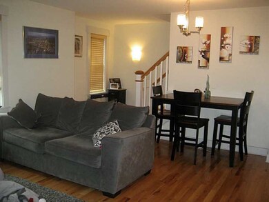 12 Park Ave unit 4, Narragansett, RI 02882 - photo 3