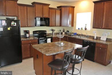 11762 Sunningdale Place, Waldorf, MD 20602 - photo 2