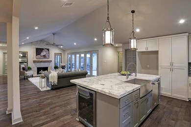 13319 Westport Ln, Houston, TX 77079 - photo 7