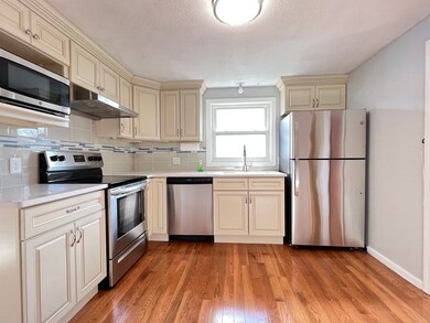 72 Baker St unit 2, Belmont, MA 02478 - photo 2