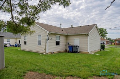 2057 Hoops Dr, Toledo, OH 43611 - photo 5