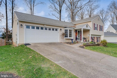 17420 Monitor Dr, Olney, MD 20832 - photo 2