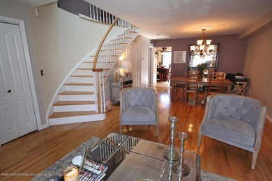 110 Herrick Ave, Staten Island, NY 10309 - photo 4