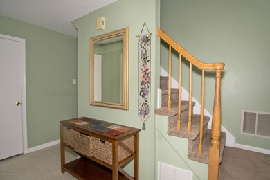 _RMJ4672 hallway