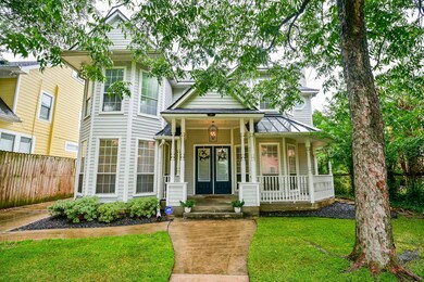 1313 Arlington St, Houston, TX 77008 - photo 3