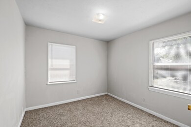 3922 Alice St, Houston, TX 77021 - photo 7