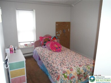 205 Penn St unit 2nd Floor, Bath, PA 18014 - photo 5