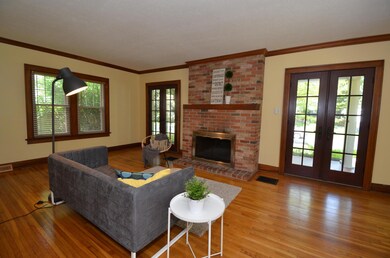 REVISED LIVING ROOM 2