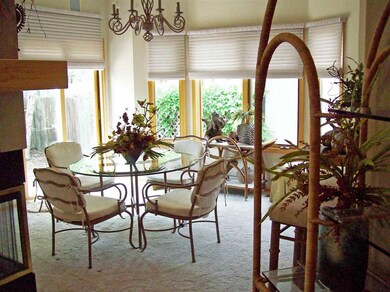 Dining room custom window coverings