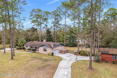 1215 E Call St-1