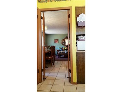 10656 Birthstone Dr, El Paso, TX 79935 - photo 5