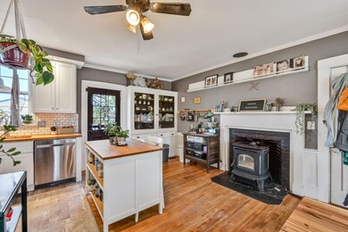 304 Brunswick Ave, Gardiner, ME 04345 - photo 4