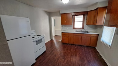 1302 Iowa Ave, Joplin, MO 64801 - photo 3