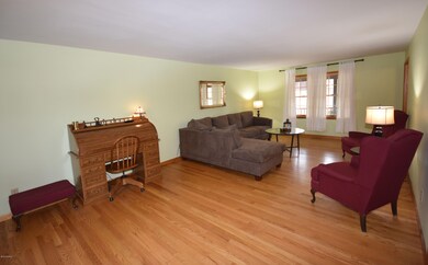 46 Claremont Rd, Dalton, MA 01226 - photo 7