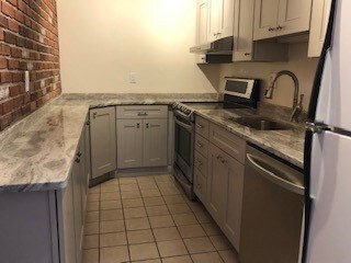 95 Nahant St unit 28, Lynn, MA 01902 - photo 6