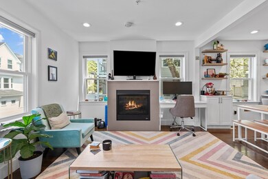 28 Leland St unit 2, Jamaica Plain, MA 02130 - photo 2