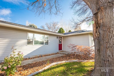 840 W Kinghorn Dr, Nampa, ID 83651 - photo 5