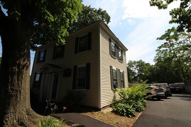 86 Baldwin St unit 4, Lowell, MA 01851 - photo 2