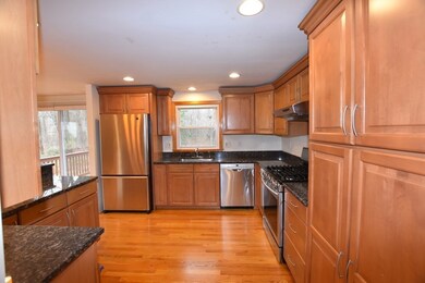 120 Bumble Bee Cir unit 120, Shrewsbury, MA 01545 - photo 3
