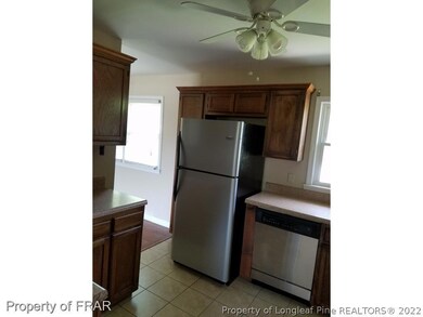 118 Ingleside Dr, Fayetteville, NC 28303 - photo 7