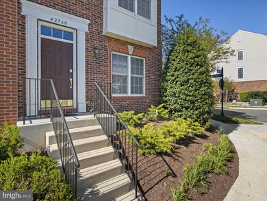 42760 Nations St, Chantilly, VA 20152 - photo 4