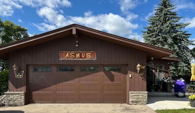 919 N Main St, Starbuck, MN 56381 - photo 6