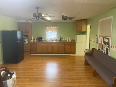 513 S Ramsey St, Manchester, TN 37355 - photo 5