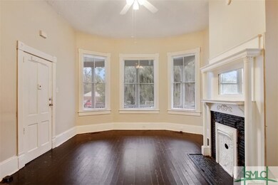 203 E 39th St, Savannah, GA 31401 - photo 6