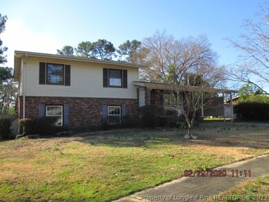 897 Stoneykirk Dr, Fayetteville, NC 28314 - photo 2