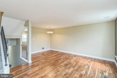 7946 Brighton Way, Manassas, VA 20109 - photo 6