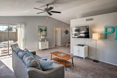 917 E Wahalla Ln, Phoenix, AZ 85024 - photo 7