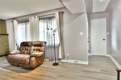 580 Como St, Struthers, OH 44471 - photo 6