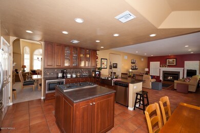 Kitchen-3