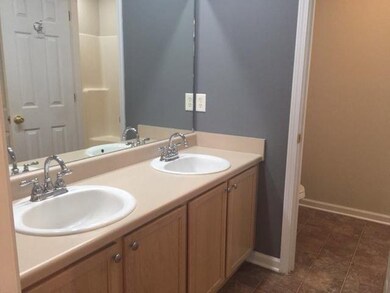 325 Creekside Dr unit 130, Gray, GA 31032 - photo 6