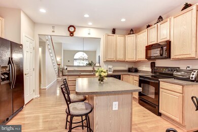 207 Teapot Ct, Reisterstown, MD 21136 - photo 6