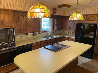 201 N Middle St, Portland, IN 47371 - photo 5