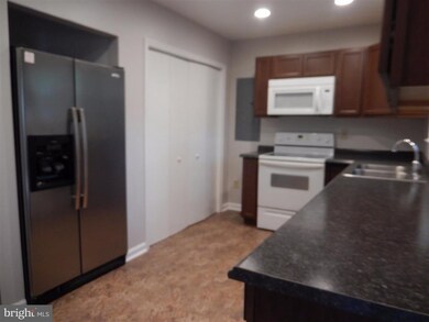 304 Confederate Dr, Locust Grove, VA 22508 - photo 7