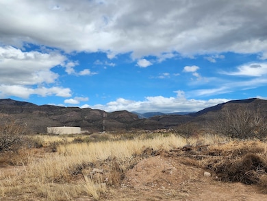 1300 Ocotillo Dr, Alamogordo, NM 88310 - photo 2