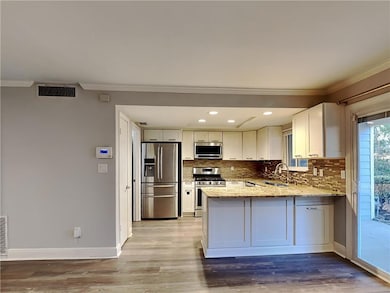 31 Matawan Cir SE, Smyrna, GA 30080 - photo 2