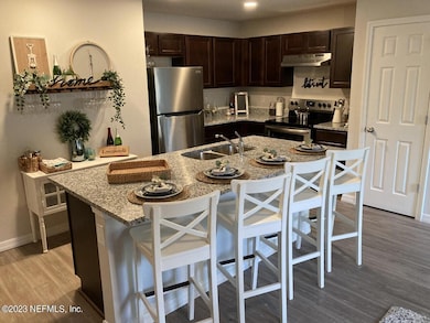 7655 Mailes Ct, Jacksonville, FL 32210 - photo 3