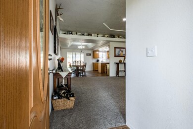 409 Montclair-6