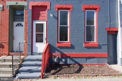 224 N 10th St, Reading, PA 19601 - photo 2