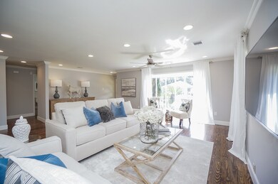 806 Sara Rose St, Houston, TX 77018 - photo 3